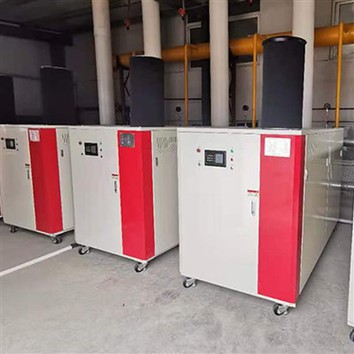 غلاية الماء الساخن الفراغية